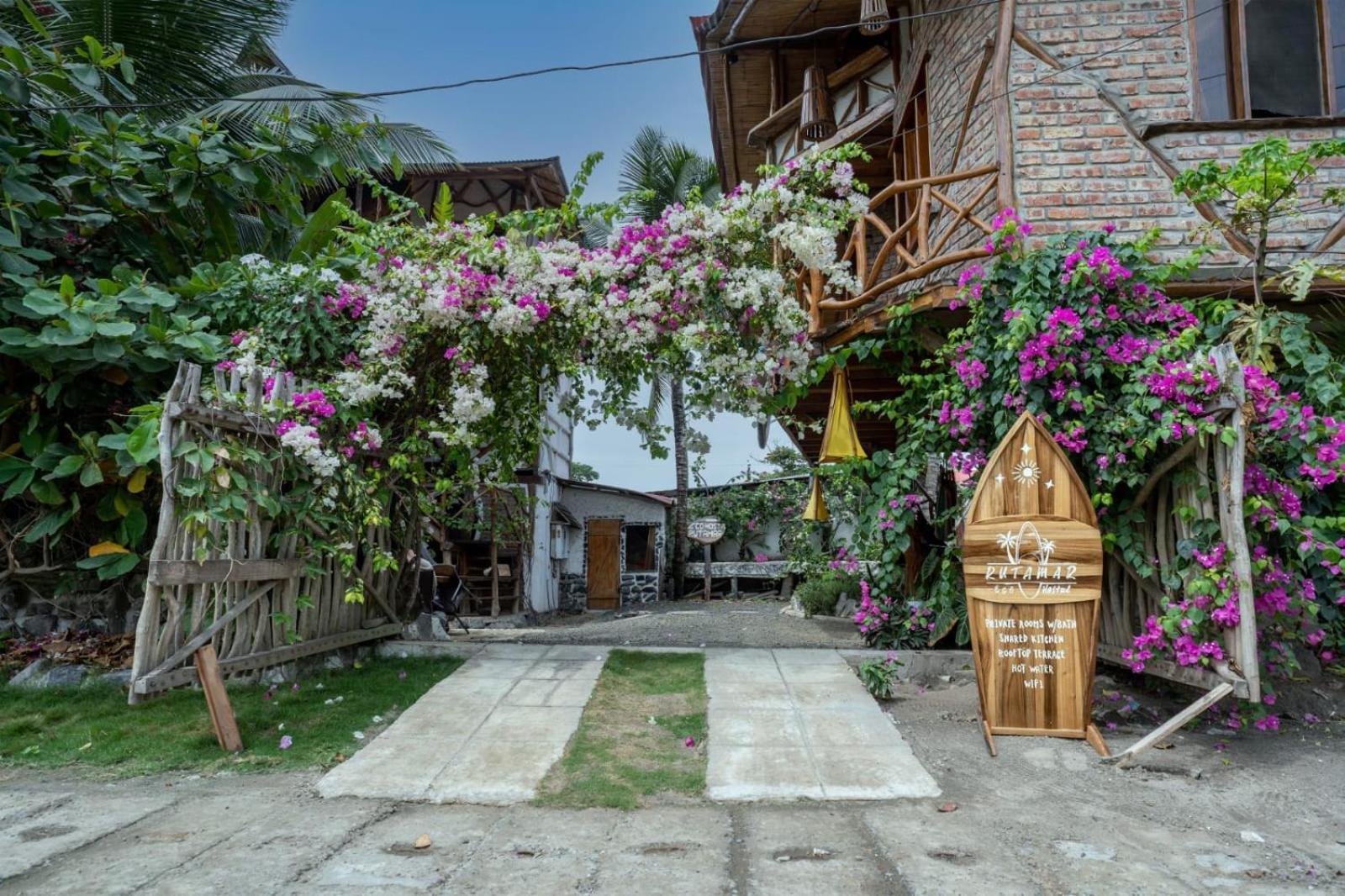 Hostal Rutamar Canoa Exterior foto